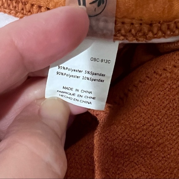 Cupshe rust bikini bottom, mock surplice front with ruffle, size S, NWOT - Picture 5 of 6